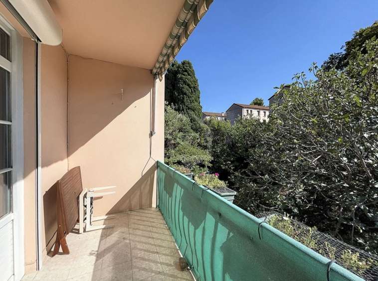 Appartement Avignon extramuros ascenceur balcon garage première ceinture agence immobilière Avignon ACCORD IMMO