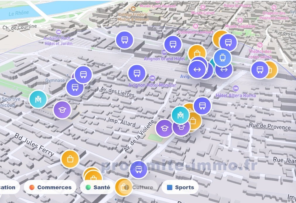 Vue cartographique 3D du quartier Chamfleury à Avignon montrant les transports, commerces, écoles et services de santé à proximité. Interface de géolocalisation immobilière avec icônes colorées indiquant les points d'intérêt autour du bien.