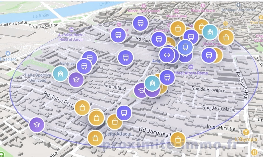 Vue cartographique en trois dimensions montrant la situation du bien à proximité immédiate des remparts d'Avignon. Icônes indiquant commerces, transports en commun, établissements scolaires et musées dans un périmètre proche incluant Boulevard Jules Ferry et le Rhône.